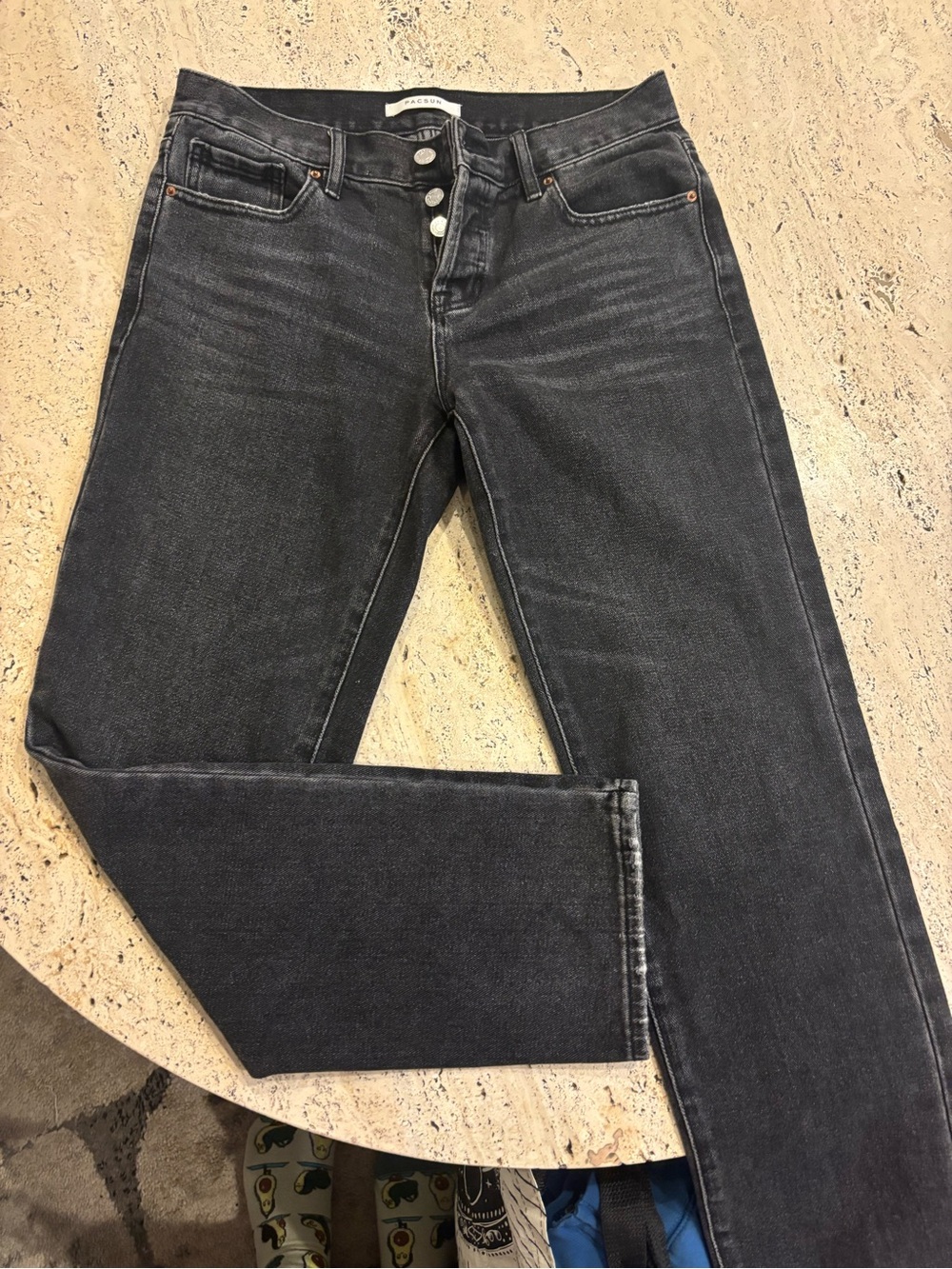 Women's Low-Rise Straight Jeans in Washed Black